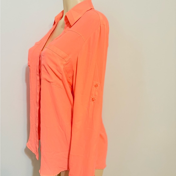 Women's Coral Button-Up Blouse - Picture 10 of 10